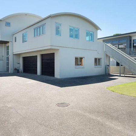 Modern Marine Parade Apartment Mount Maunganui Exteriör bild