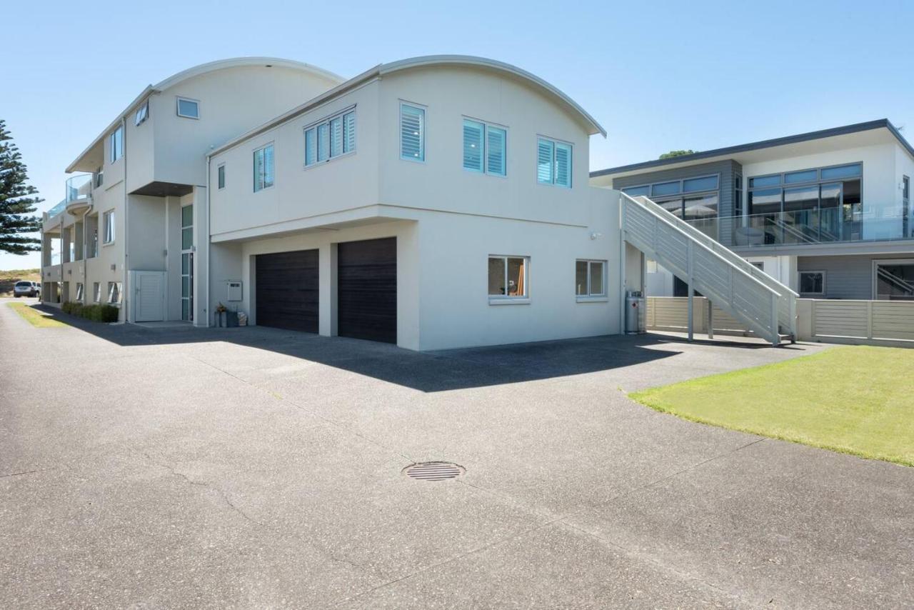 Modern Marine Parade Apartment Mount Maunganui Exteriör bild